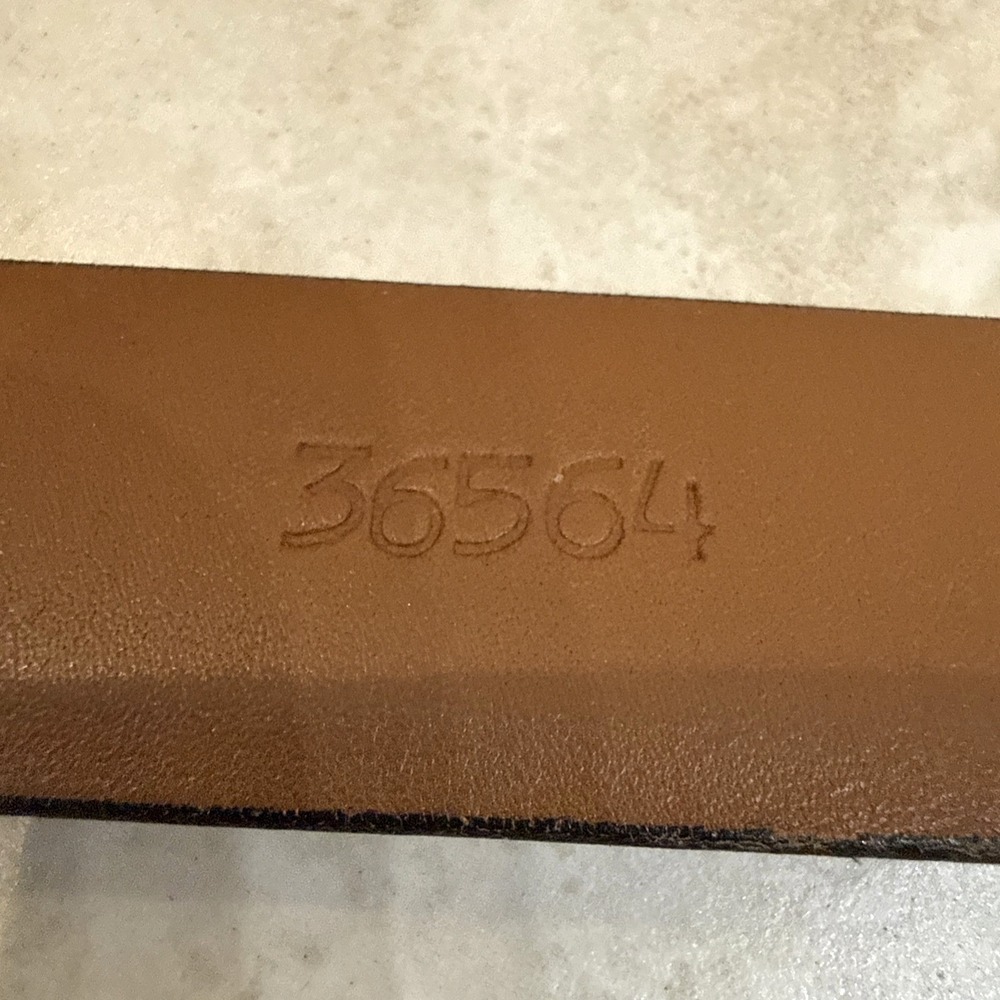 Allen Edmonds Italian Calfskin Leather Belt 44/110 Brown Perforated USA Brass 1" - Picture 8 of 8
